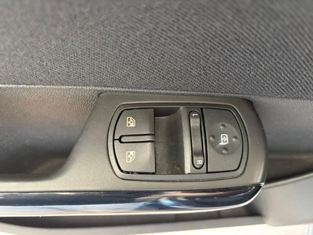 OPEL Corsa usata, con Fendinebbia