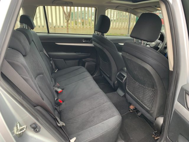 SUBARU OUTBACK usata, con Controllo automatico clima