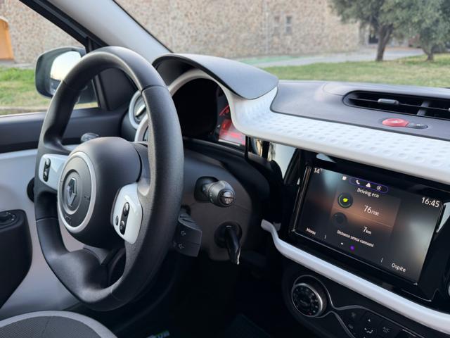 RENAULT Twingo usata, con Autoradio digitale