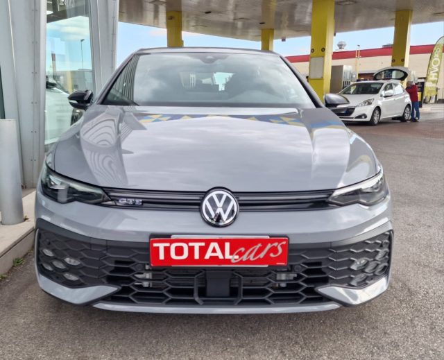 VOLKSWAGEN Golf usata, con Airbag