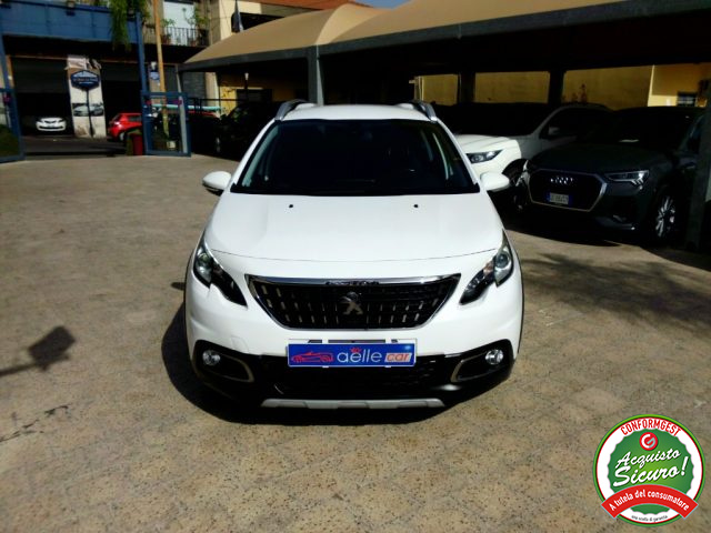 PEUGEOT 2008 usata, con Airbag