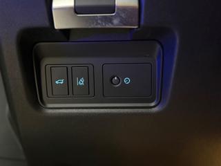 JAGUAR E-Pace usata, con Luci diurne LED