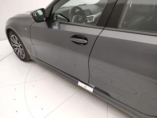 BMW 320 usata, con Telecamera per parcheggio assistito