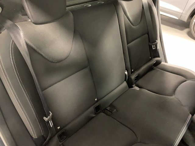 RENAULT Clio usata, con Climatizzatore