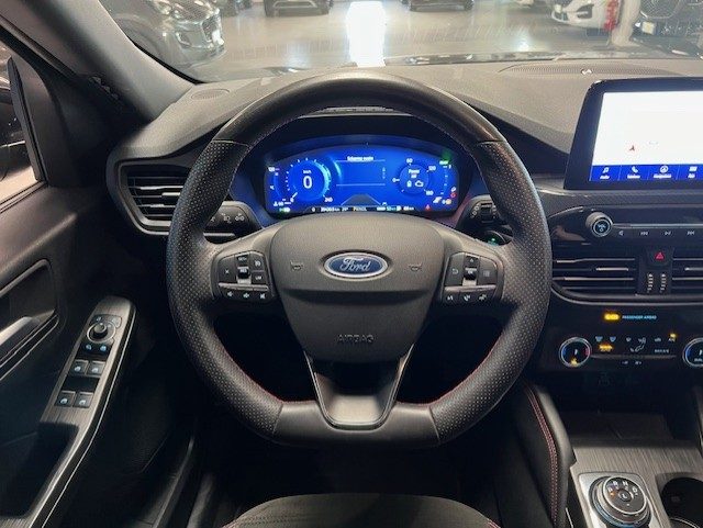 FORD Kuga usata, con Boardcomputer