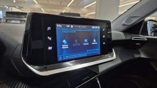PEUGEOT 2008 usata, con Climatizzatore