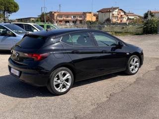 OPEL Astra usata, con Airbag laterali