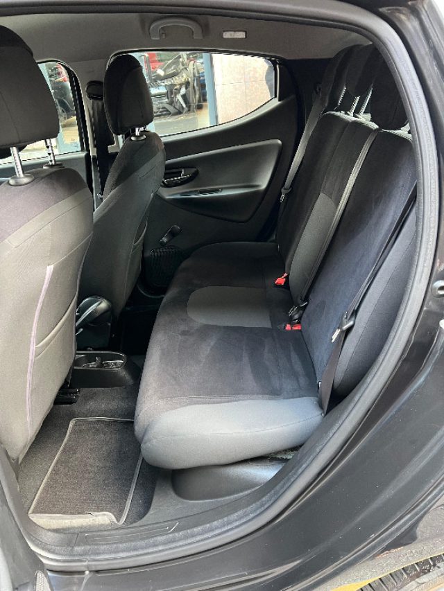 LANCIA Ypsilon usata, con Controllo trazione