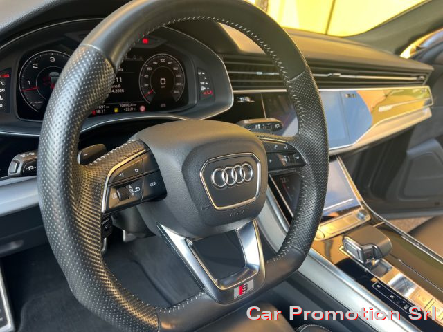 AUDI Q8 usata, con Chiusura centralizzata
