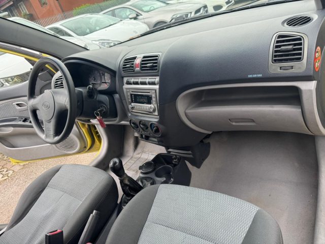 KIA Picanto usata 14
