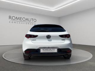 MAZDA 3 usata, con Alzacristalli elettrici