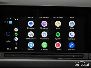 VOLKSWAGEN Golf Variant usata, con Fari bi-xeno