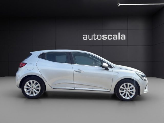 RENAULT Clio usata, con Autoradio