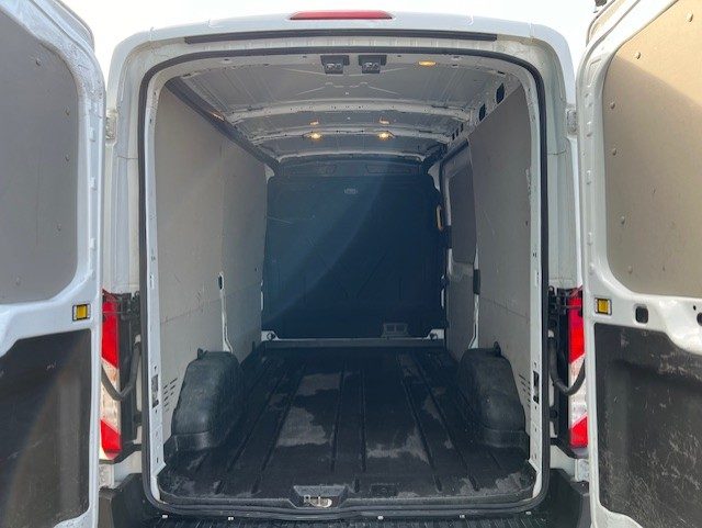 FORD Transit usata, con Autoradio digitale