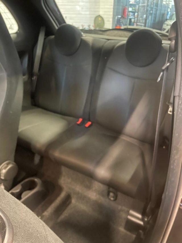 ABARTH 595 usata, con USB