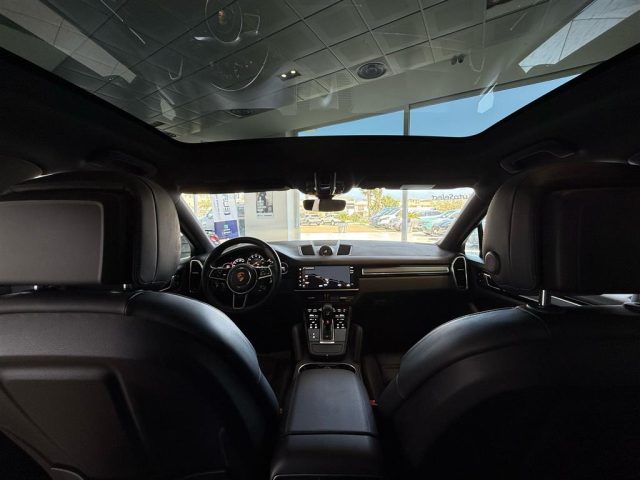 PORSCHE Cayenne usata, con Fari LED