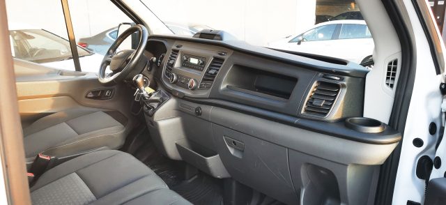 FORD Transit usata, con USB