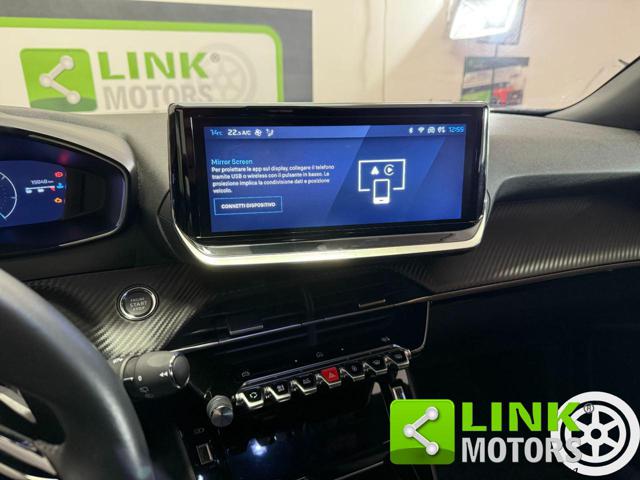 PEUGEOT 2008 usata, con Sedile posteriore sdoppiato