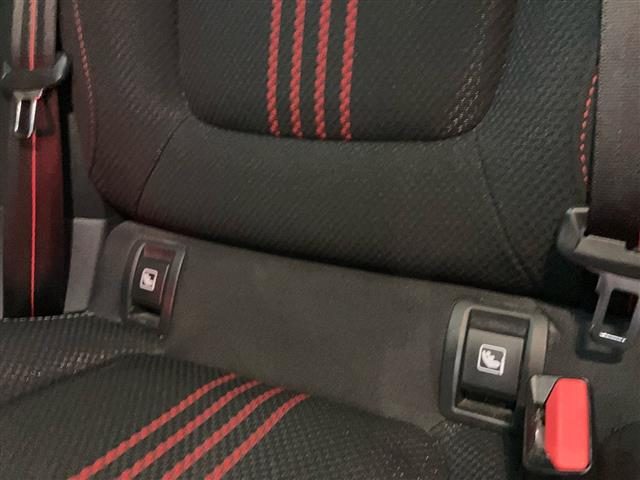 RENAULT Megane usata, con Volante riscaldabile