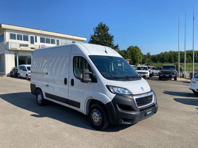 PEUGEOT Boxer usata, con Alzacristalli elettrici