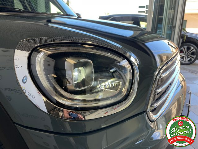 MINI Countryman usata, con Fari LED