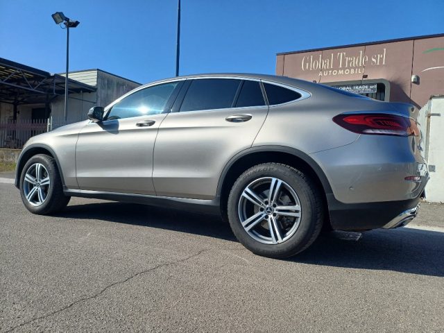 MERCEDES-BENZ GLC 300 usata, con Airbag