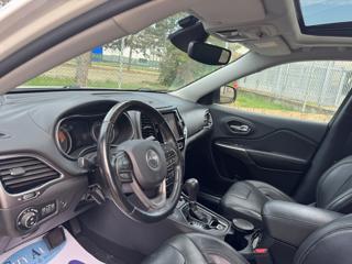 JEEP Cherokee usata, con Autoradio