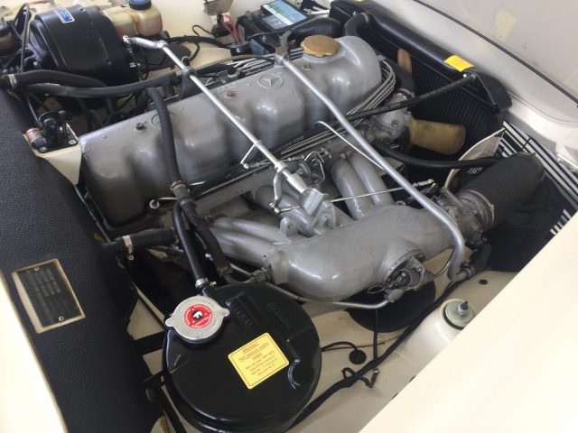 MERCEDES-BENZ SL 230 usata 19