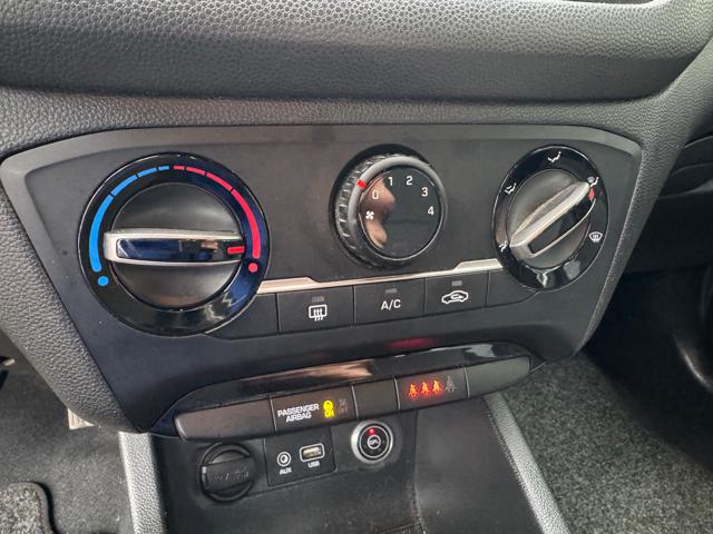 HYUNDAI i20 usata, con Controllo automatico clima