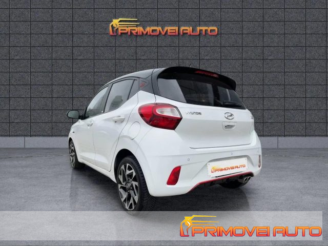 HYUNDAI i10 usata, con Airbag laterali
