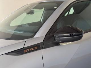 PEUGEOT 2008 usata, con Sensore di pioggia