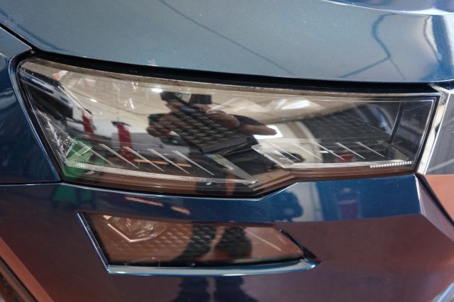 SKODA Karoq usata, con Sedile posteriore sdoppiato