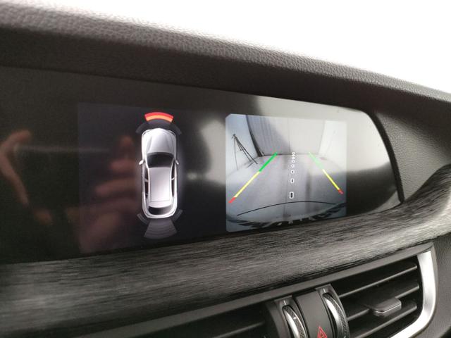 ALFA ROMEO Stelvio usata, con Park Distance Control