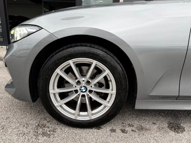 BMW 320 usata, con Servosterzo