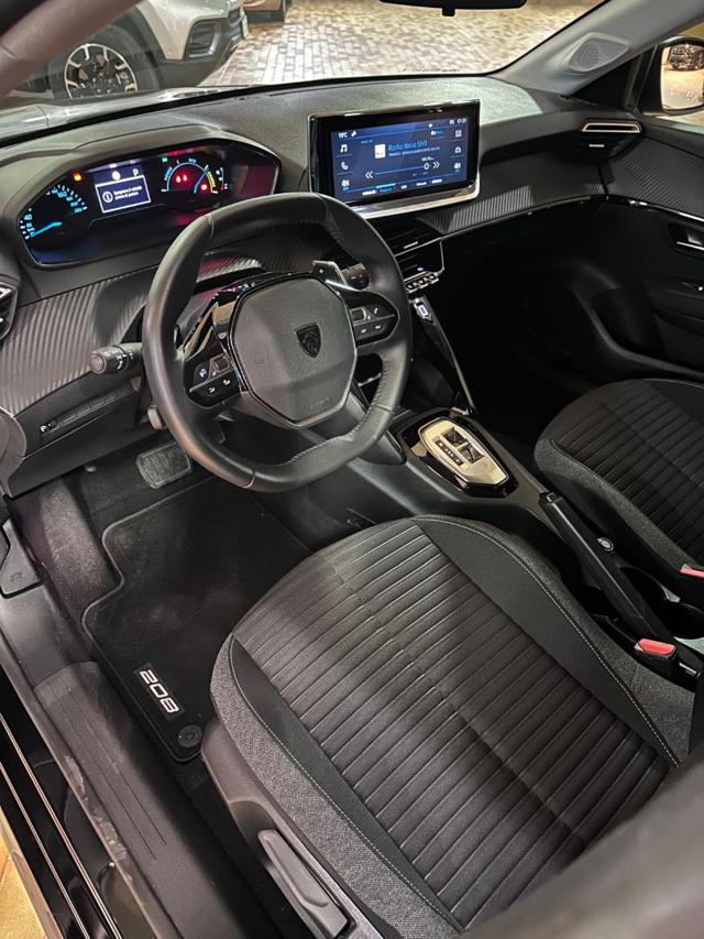 PEUGEOT 208 usata, con Cruise Control