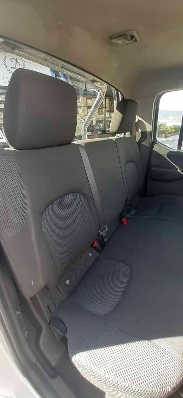 NISSAN Navara usata, con Airbag testa