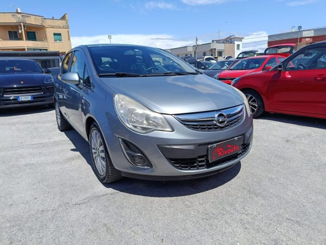OPEL Corsa usata, con Controllo automatico clima