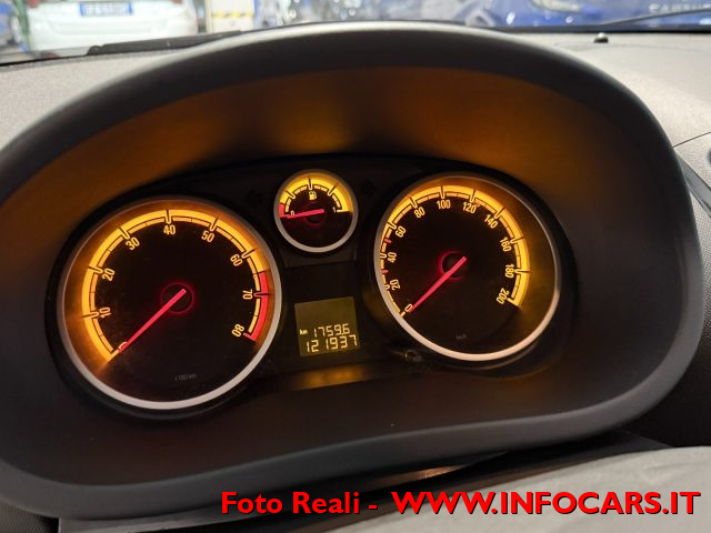 OPEL Corsa usata, con Controllo trazione