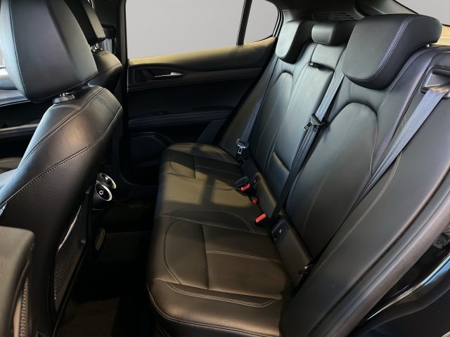 ALFA ROMEO Stelvio usata, con Climatizzatore