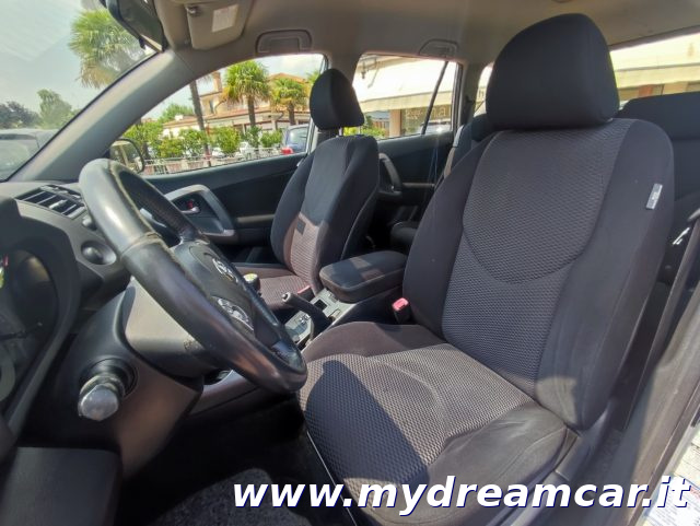 TOYOTA RAV 4 usata, con Climatizzatore