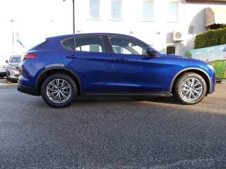 ALFA ROMEO Stelvio usata, con Autoradio