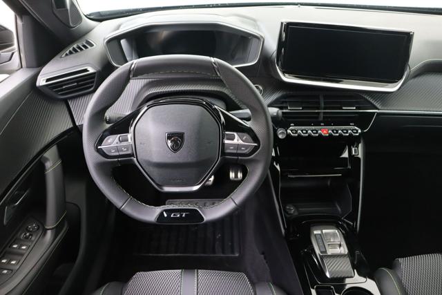 PEUGEOT 2008 usata, con Airbag
