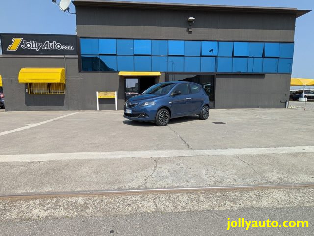 LANCIA Ypsilon usata, con Sensori di parcheggio posteriori