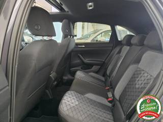 VOLKSWAGEN Taigo usata, con Sedili sportivi