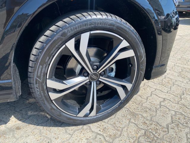AUDI Q3 usata, con Autoradio