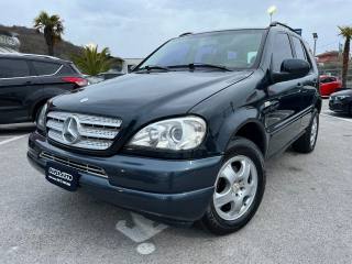 MERCEDES-BENZ ML 270 usata, con Autoradio