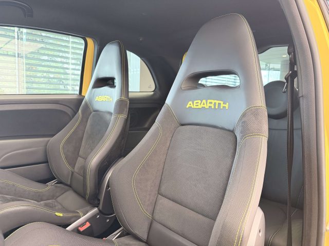 ABARTH 695 usata, con Boardcomputer