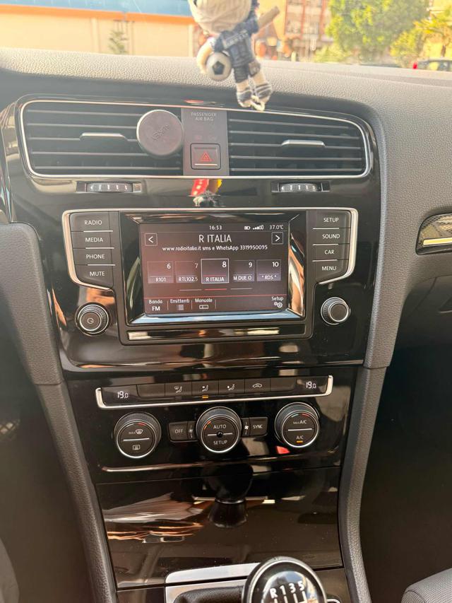 VOLKSWAGEN Golf usata, con Autoradio digitale