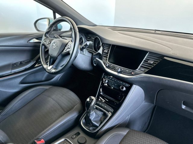 OPEL Astra usata, con Climatizzatore