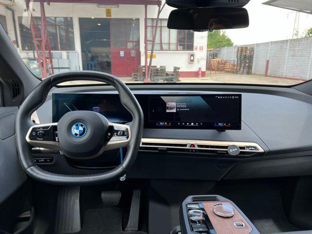 BMW iX usata, con Sound system